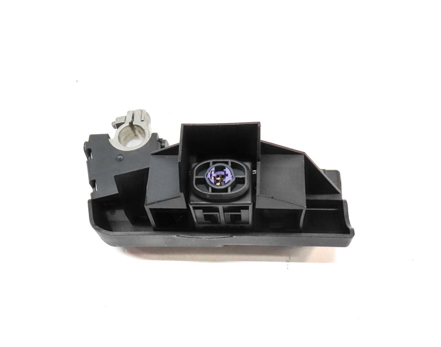 Thumbnail 2: 2015 AUDI A6 (C7) 2.0L (CAED) ENGINE NEGATIVE BATTERY OVERLOAD PROTECTION FUSE