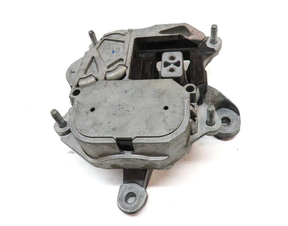 Thumbnail 5: 2015 AUDI A6 (C7) 2.0L (CAED) AUTOMATIC TRANSMISSION MOUNT BRACKET