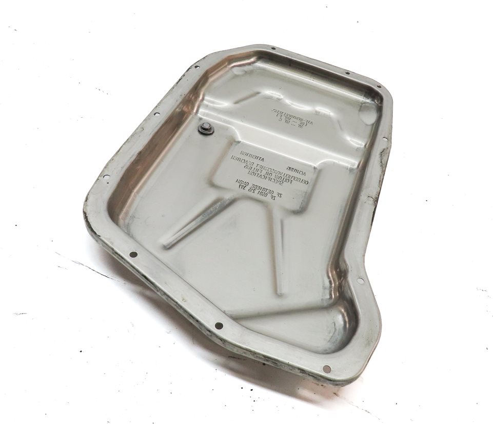 11-18 AUDI A4 A5 A6 A7 A8 Q5 S7 S8 (B8 8K C6 D4 4H 8T 8R) TRANSMISSION OIL PAN
