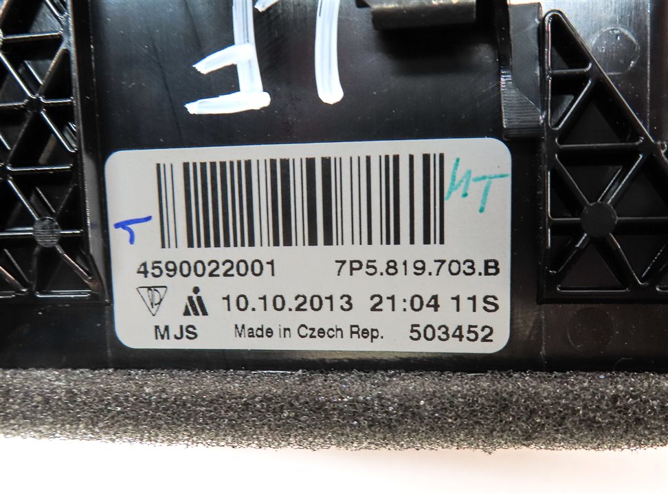 Thumbnail 6: 2014 PORSCHE CAYENNE (958) FRONT LEFT DRIVER DASH HEAT AIR AC HVAC VENT (Black)