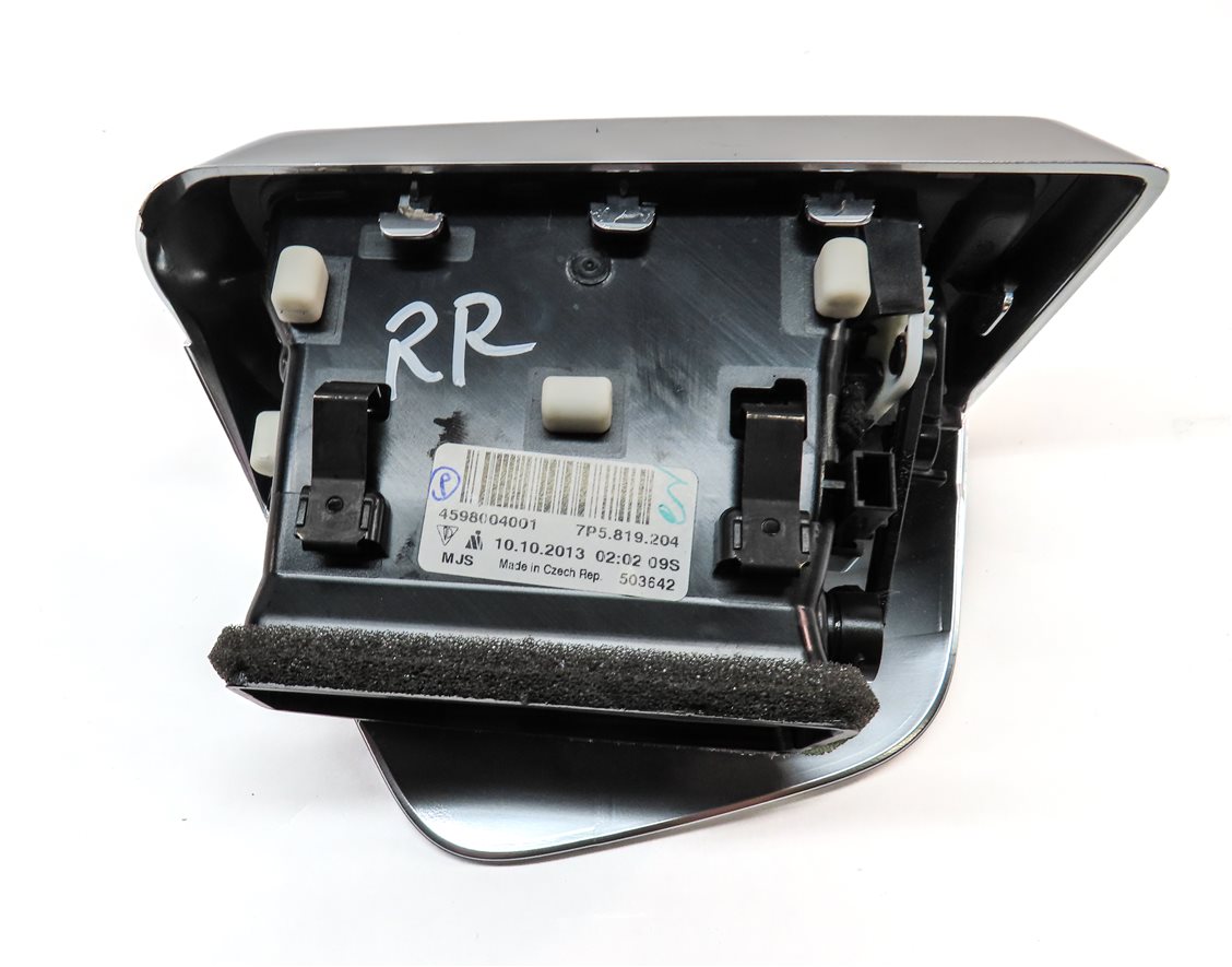 Thumbnail 5: 2014 PORSCHE CAYENNE (958) REAR RIGHT HEAT AIR AC HVAC VENT (Black)