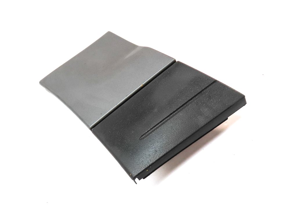 Thumbnail 3: 2014 PORSCHE CAYENNE (958) FRONT LEFT DRIVER LOWER FENDER TRIM MOULDING (Gray)