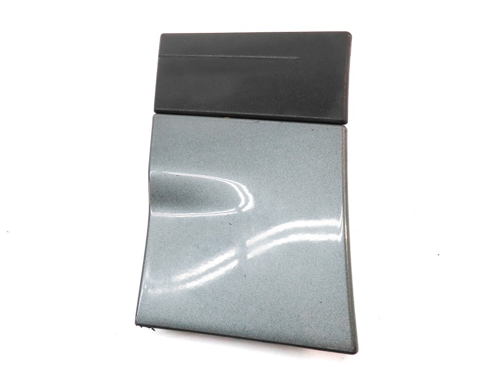 Thumbnail 4: 2014 PORSCHE CAYENNE (958) FRONT LEFT DRIVER LOWER FENDER TRIM MOULDING (Gray)