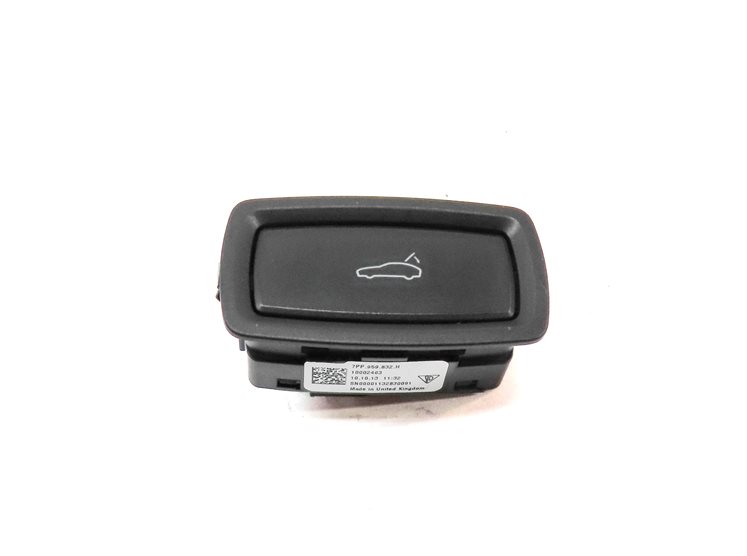 Thumbnail 2: 2014 PORSCHE CAYENNE (958) REAR TAILGATE HATCH LID OPEN CLOSE SWITCH BUTTON