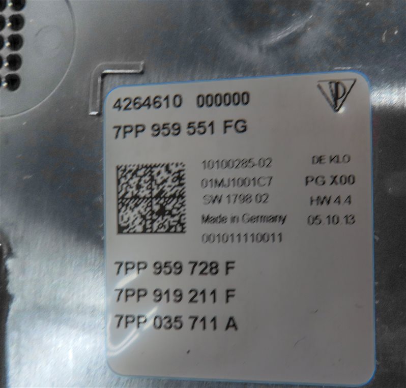 Thumbnail 7: 2014 PORSCHE CAYENNE (958) FRONT INTERIOR OVERHEAD DOME LIGHT LAMP w/SWITCHES