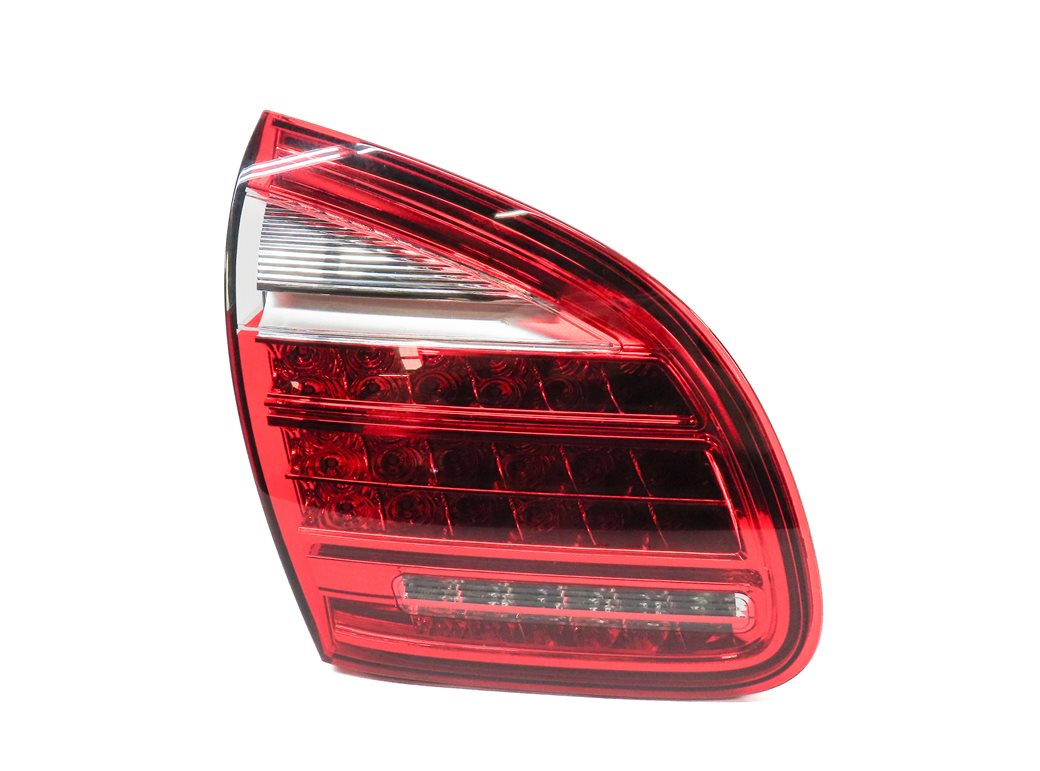 Thumbnail 2: 2011-2014 PORSCHE CAYENNE (958) LEFT DRIVER REAR INNER TAILLIGHT LIGHT LAMP