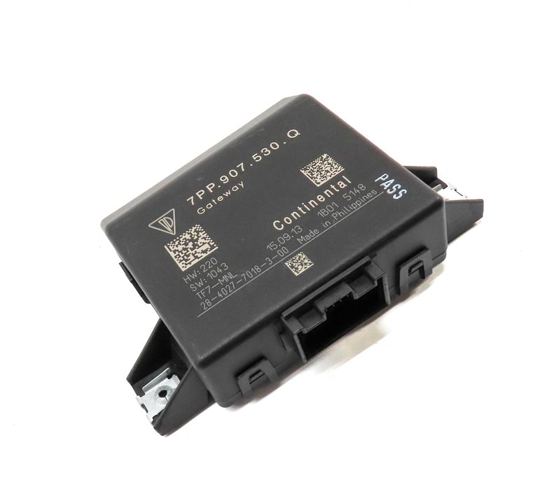 Thumbnail 3: 2014 PORSCHE CAYENNE (958) GATEWAY INTERFACE COMPUTER CONTROL MODULE