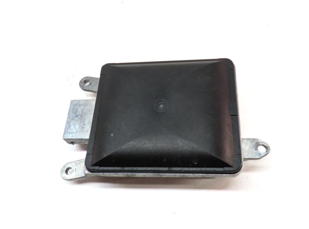 Thumbnail 5: 2011-2016 PORSCHE CAYENNE (958) LEFT DRIVER REAR BLIND SPOT RADAR MODULE