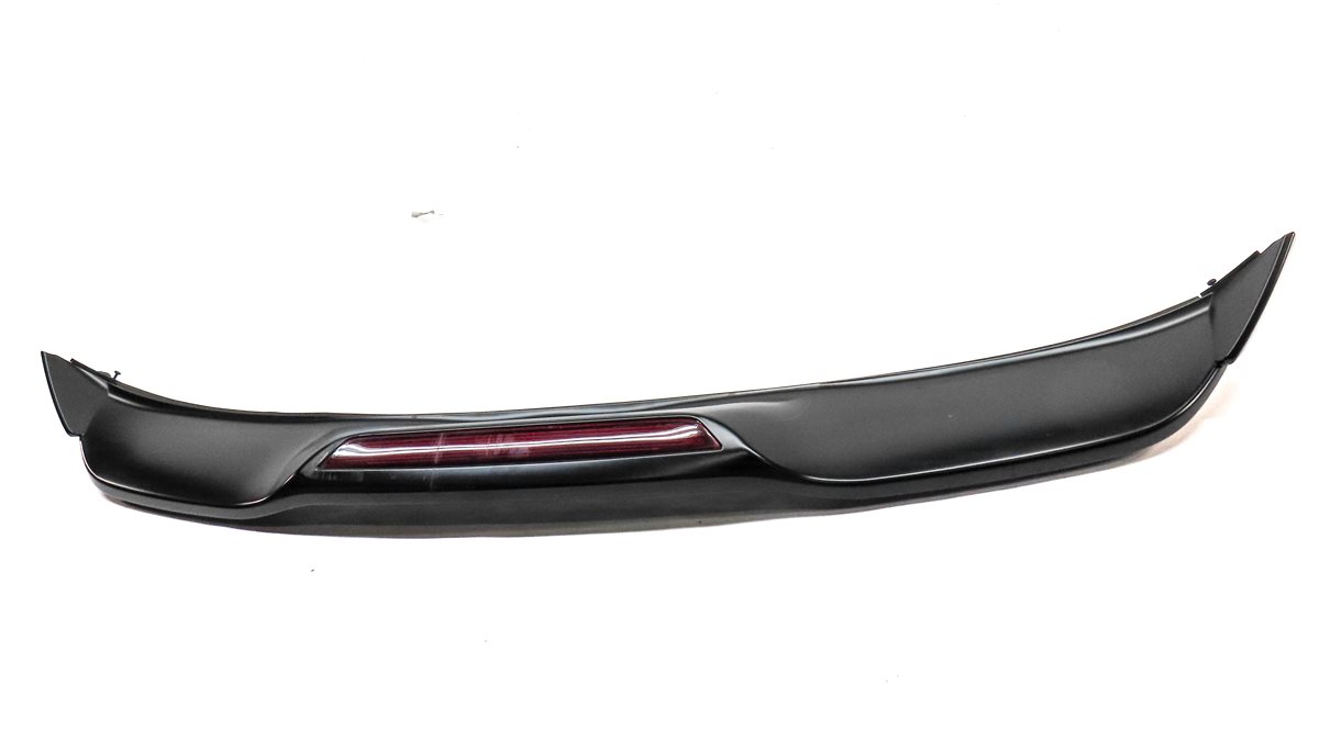 Thumbnail 2: 2011-2014 PORSCHE CAYENNE (958) REAR SPOILER WING TRIM BEZEL w/ 3rd BRAKE LIGHT