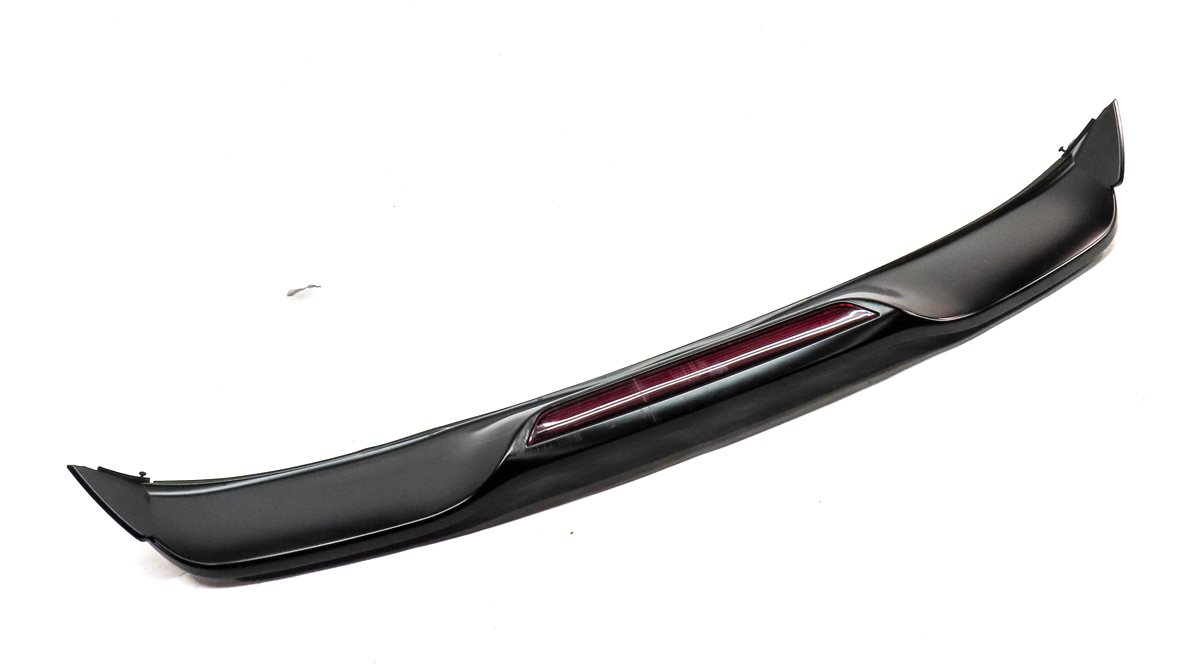 Thumbnail 3: 2011-2014 PORSCHE CAYENNE (958) REAR SPOILER WING TRIM BEZEL w/ 3rd BRAKE LIGHT