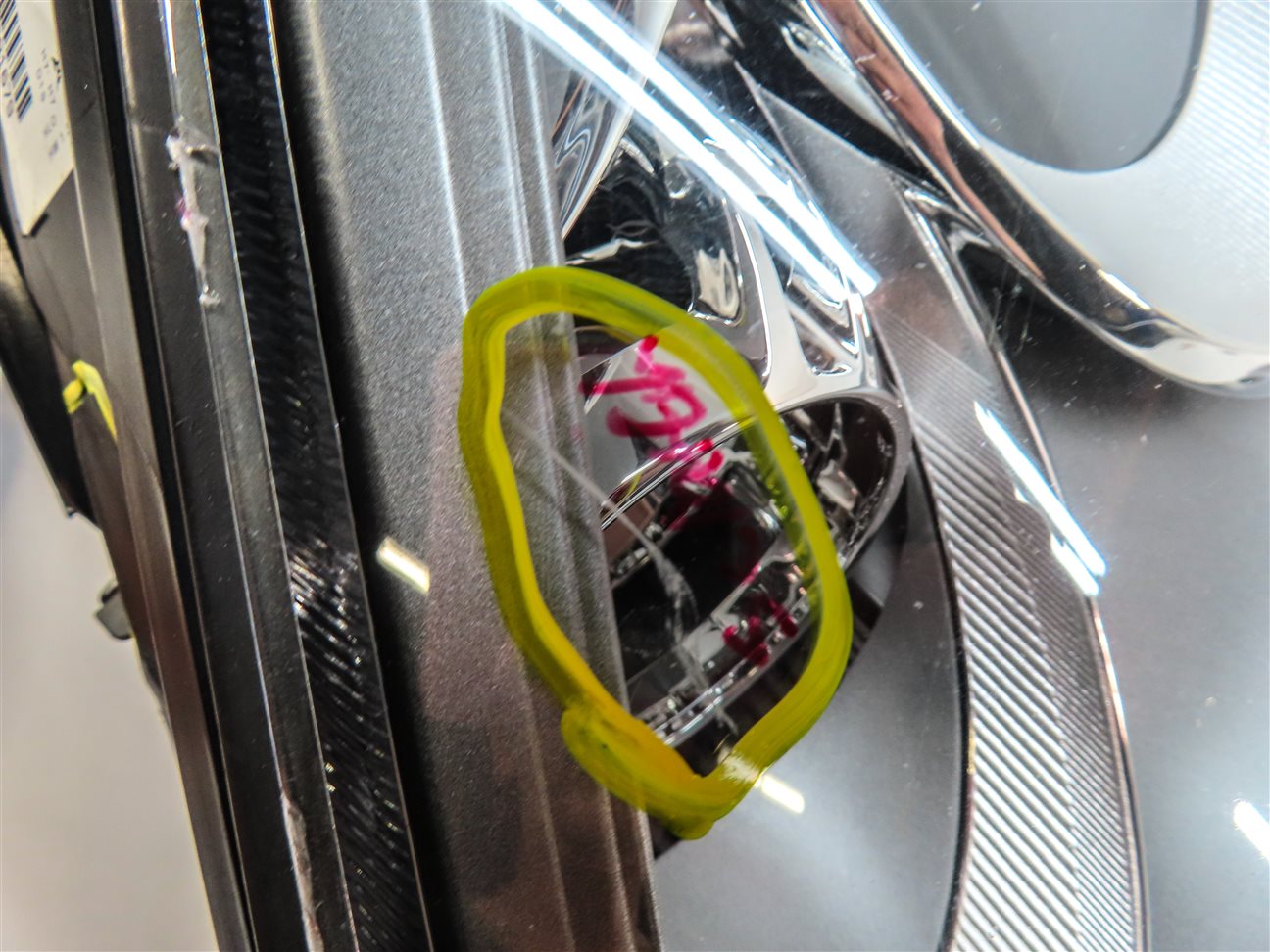 Thumbnail 14: 2011-2014 PORSCHE CAYENNE (958) LEFT FRONT DRIVER HID XENON HEADLIGHT LIGHT LAMP