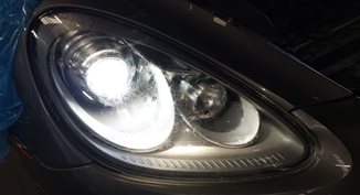 Thumbnail 2: 11-14 PORSCHE CAYENNE (958) RIGHT FRONT PASSENGER HID XENON HEADLIGHT LIGHT LAMP