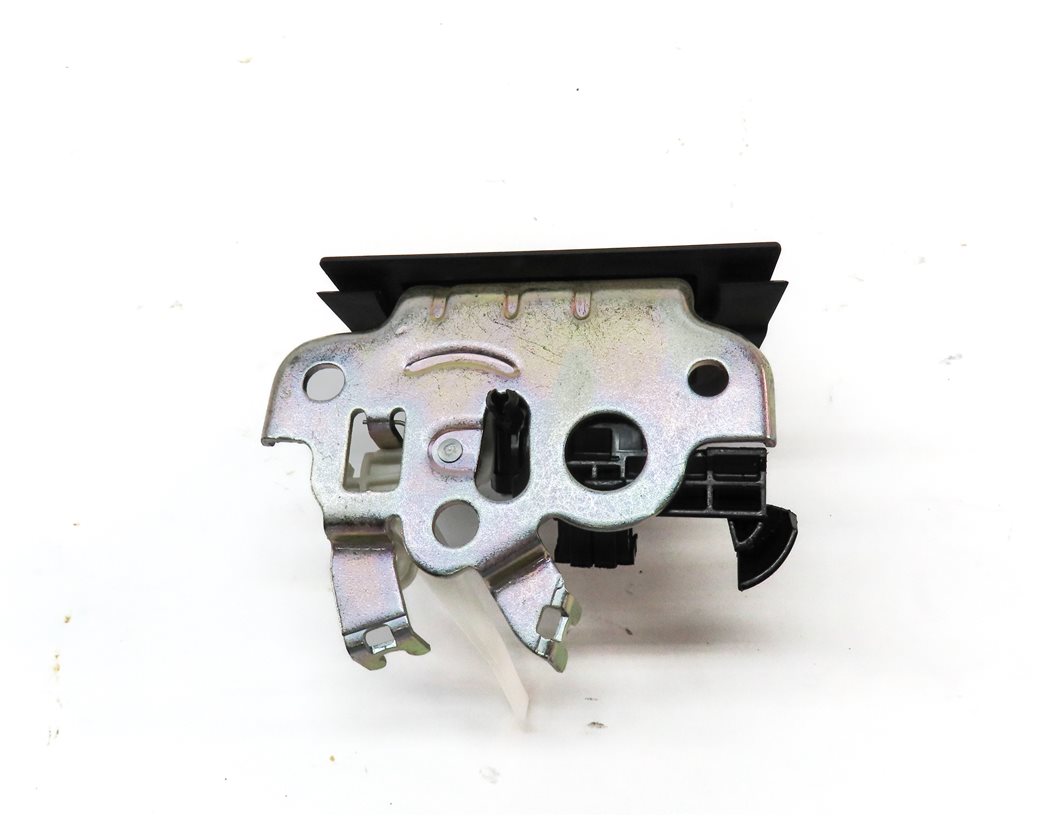 Thumbnail 4: 2015 AUDI Q7 (4L) REAR TAILGATE LIFTGATE HATCH LID LOCK LATCH ACTUATOR