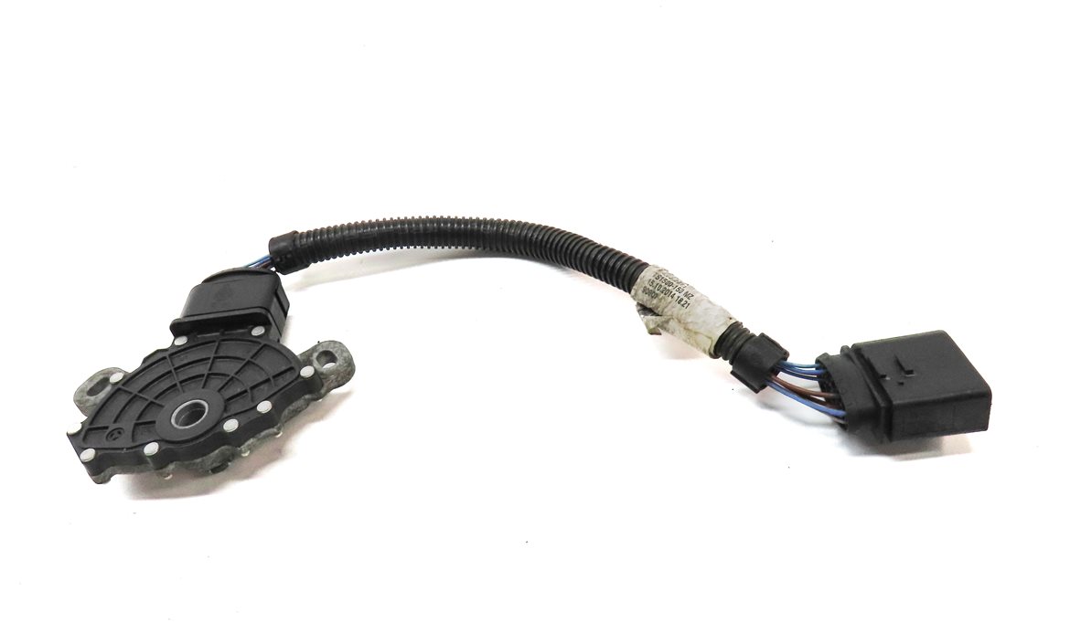 Thumbnail 2: 2015 AUDI Q7 (4L) 3.0L SUPER (CTWB) AUTOMATIC TRANSMISSION NEUTRAL SAFETY SWITCH