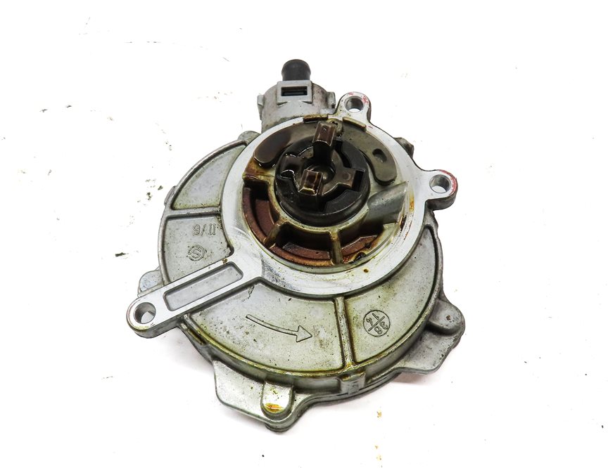 Thumbnail 4: 2015 AUDI Q7 (4L) 3.0L SUPER (CTWB) ENGINE BRAKE VACUUM PUMP MODULE