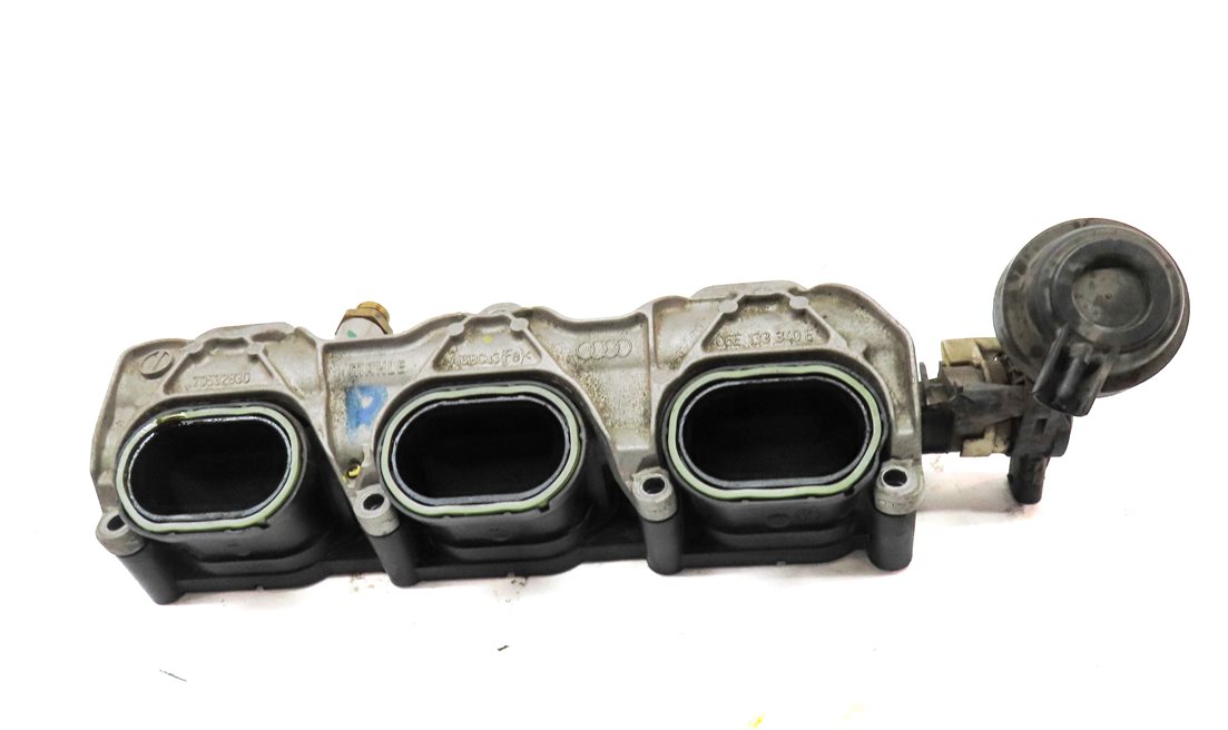 Thumbnail 2: 12-17 AUDI A6 A7 Q5 S5 SQ5 (C7 4G8 B8 8T 8R) RIGHT INTAKE MANIFOLD DIFFUSER RAIL