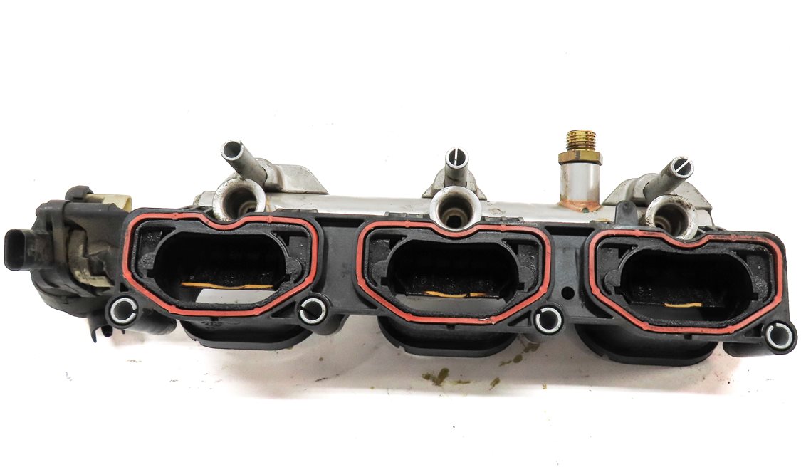 Thumbnail 5: 12-17 AUDI A6 A7 Q5 S5 SQ5 (C7 4G8 B8 8T 8R) RIGHT INTAKE MANIFOLD DIFFUSER RAIL