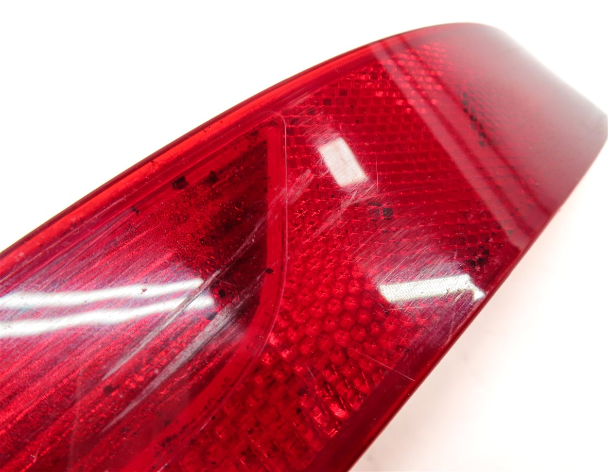 Thumbnail 7: 2007-2015 AUDI Q7 (4L) RIGHT PASSENGER REAR BUMPER LOWER TAILLIGHT LIGHT LAMP