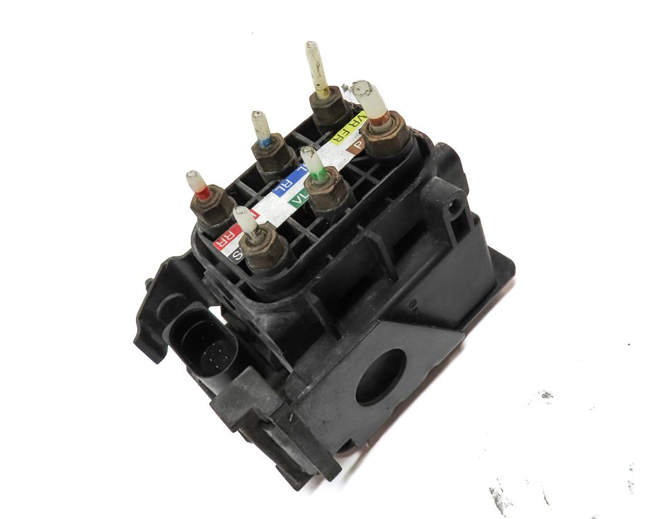 Thumbnail 3: 2010 MERCEDES S400 (W221) AIR SUSPENSION CONTROL VALVE BLOCK MODULE