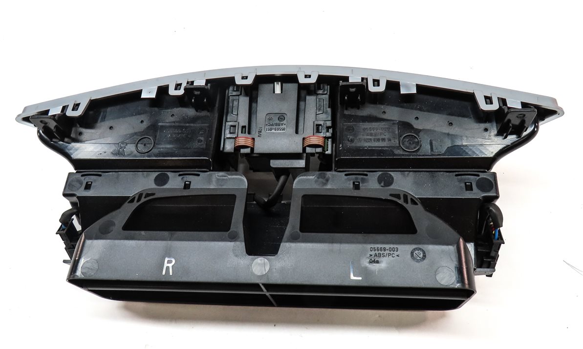 Thumbnail 6: 2010 MERCEDES S400 (W221) FRONT CENTER DASH HEAT AIR AC DUAL VENT w/CLOCK (Gray)