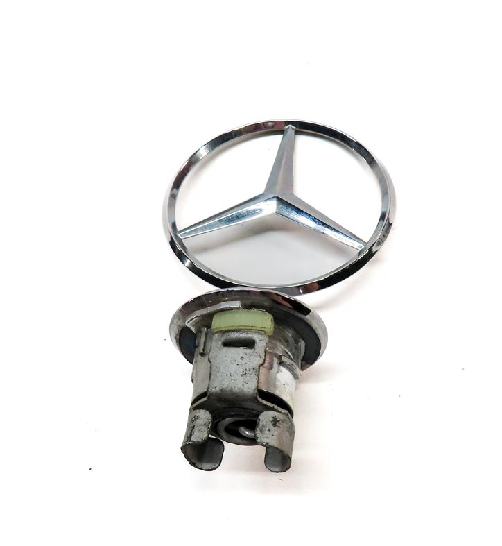 Thumbnail 5: 2010 MERCEDES S400 (W221) FRONT BONNET LID LOGO HOOD ORNAMENT EMBLEM
