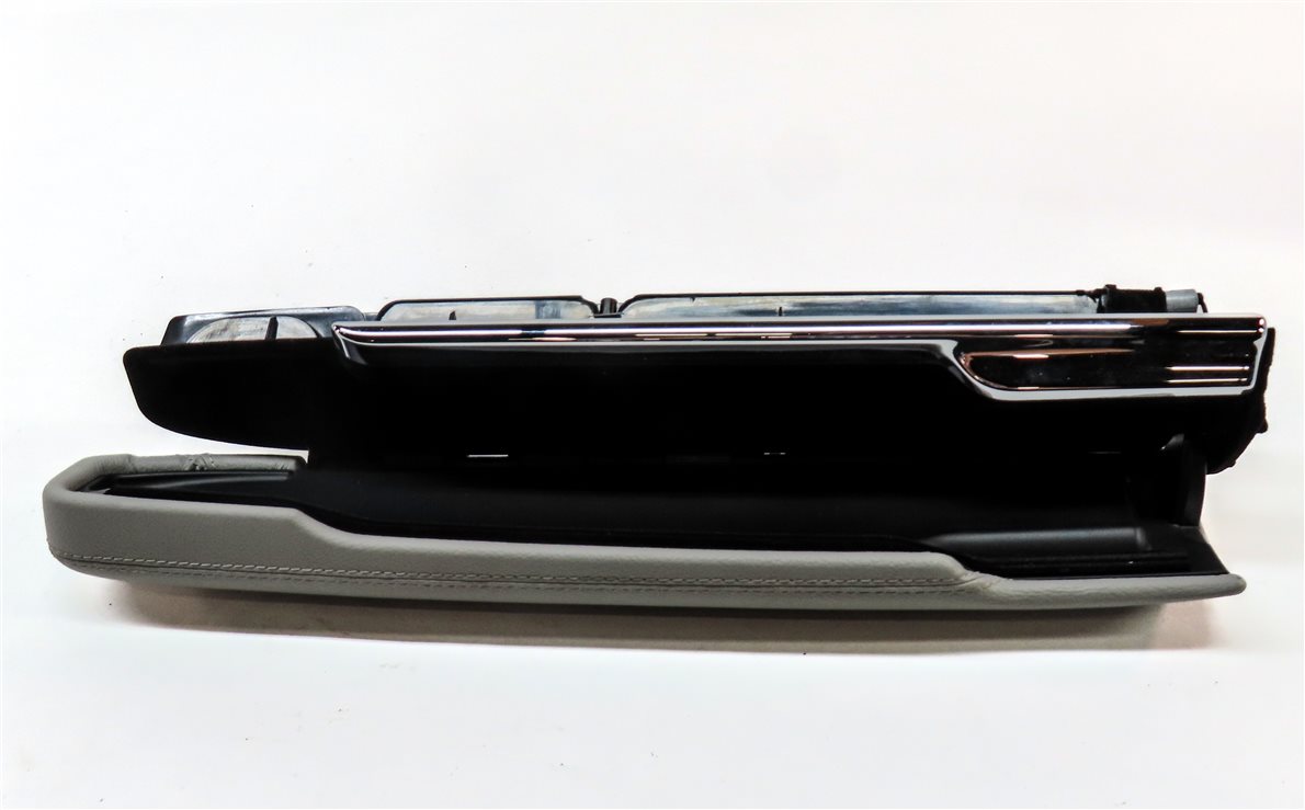 Thumbnail 7: 10-13 MERCEDES S400 W221 FRONT RIGHT PASSENGER DOOR ARMREST ARM REST (Gray)
