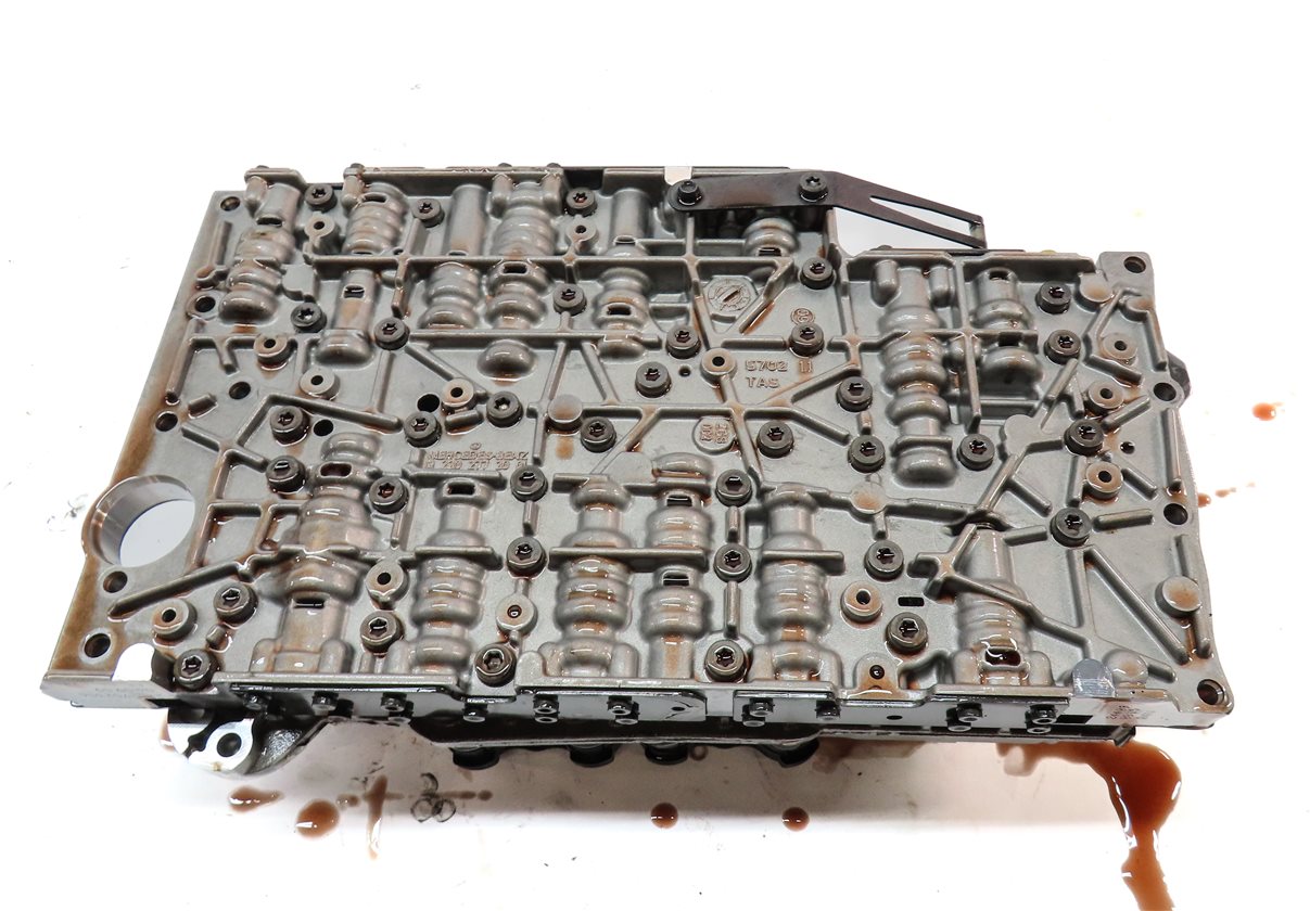 Thumbnail 5: 2010-2012 MERCEDES S400 (W221) HYBRID 722.9 A/T TRANSMISSION VALVE BODY BLOCK