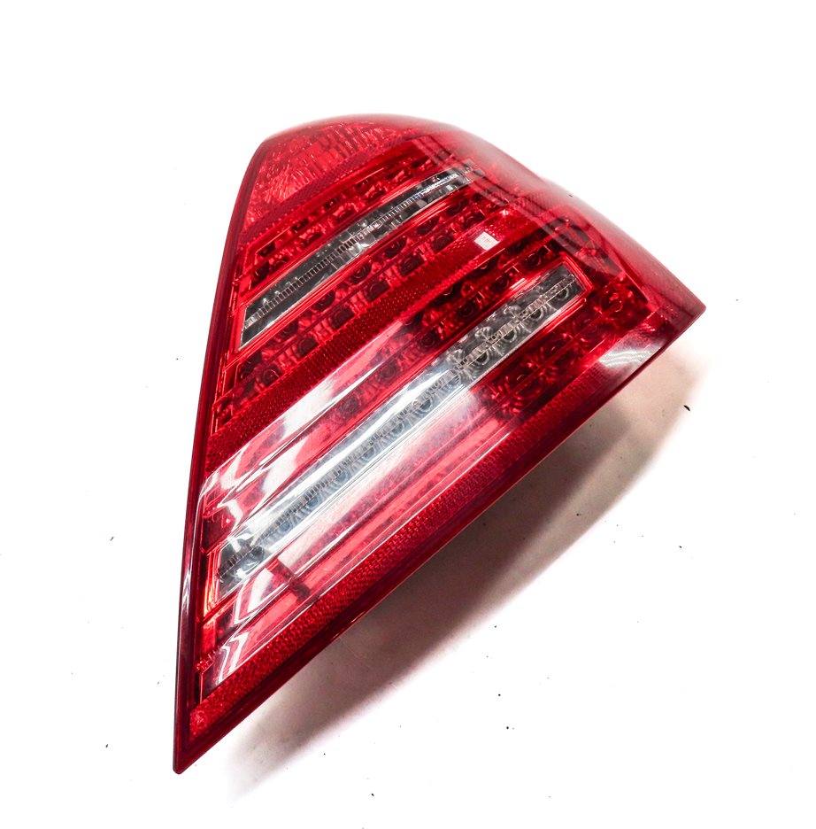 Thumbnail 4: 10-13 MERCEDES S-CLASS (W221) RIGHT PASSENGER REAR TAILLIGHT BRAKE LIGHT LAMP