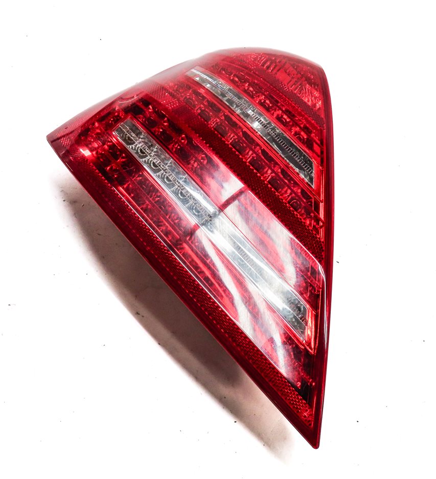 Thumbnail 4: 2010-2013 MERCEDES S-CLASS (W221) LEFT DRIVER REAR TAILLIGHT BRAKE LIGHT LAMP