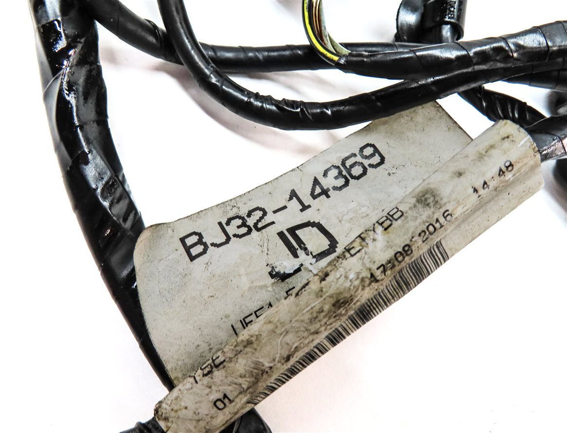Thumbnail 4: 2013 RANGE ROVER EVOQUE (L538) FRONT PDC SENSOR SET-4 w/ CAMERA HARNESS (Black)