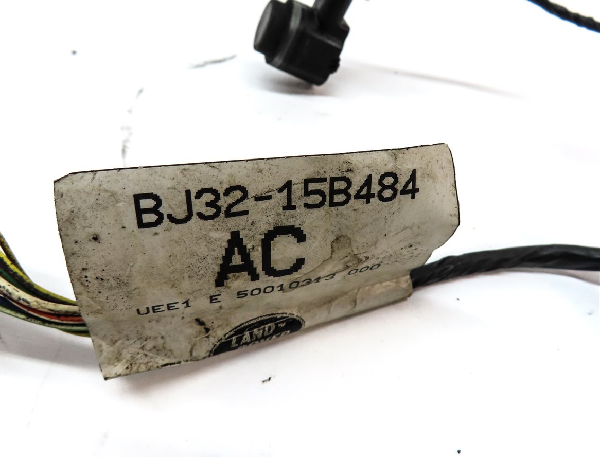 Thumbnail 4: 2013 RANGE ROVER EVOQUE (L538) REAR PDC PARK SENSOR SET-4 w/ HARNESS (Black)