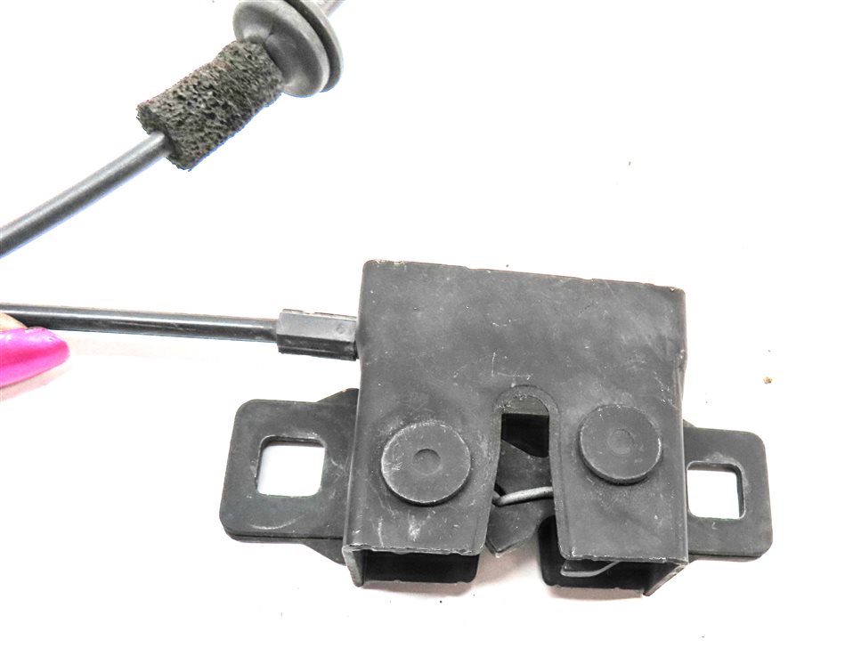 Thumbnail 5: 2013 RANGE ROVER EVOQUE (L538) FRONT LEFT & RIGHT LOWER HOOD LOCK LATCH SET-2