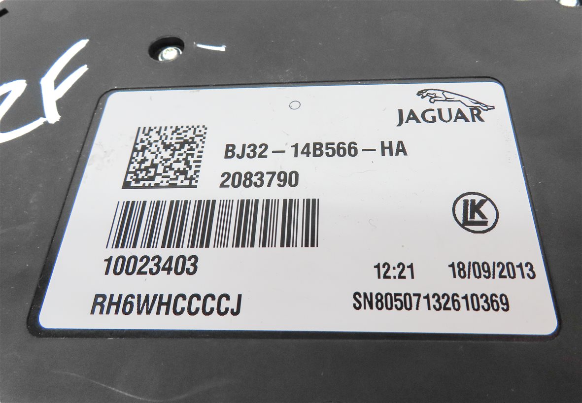 Thumbnail 6: 2013 RANGE ROVER EVOQUE (L538) FRONT RIGHT PASSENGER SEAT ADJUST SWITCH