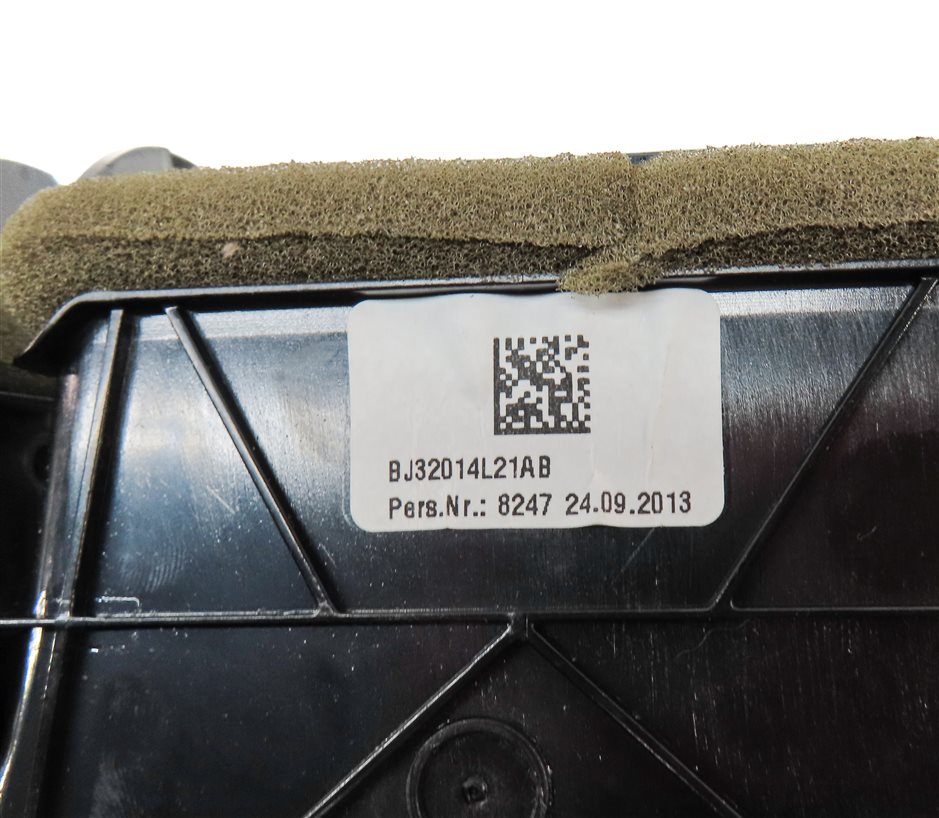 Thumbnail 6: 2013 RANGE ROVER EVOQUE (L538) FRONT CENTER DASH HEATER A/C AIR VENT