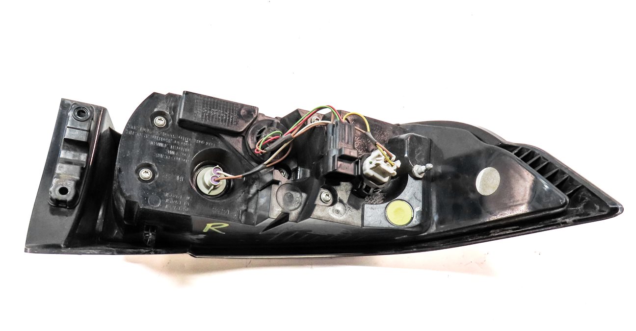 Thumbnail 5: 2012-2015 RANGE ROVER EVOQUE (L538) RIGHT PASSENGER TAILLIGHT BRAKE LIGHT LAMP