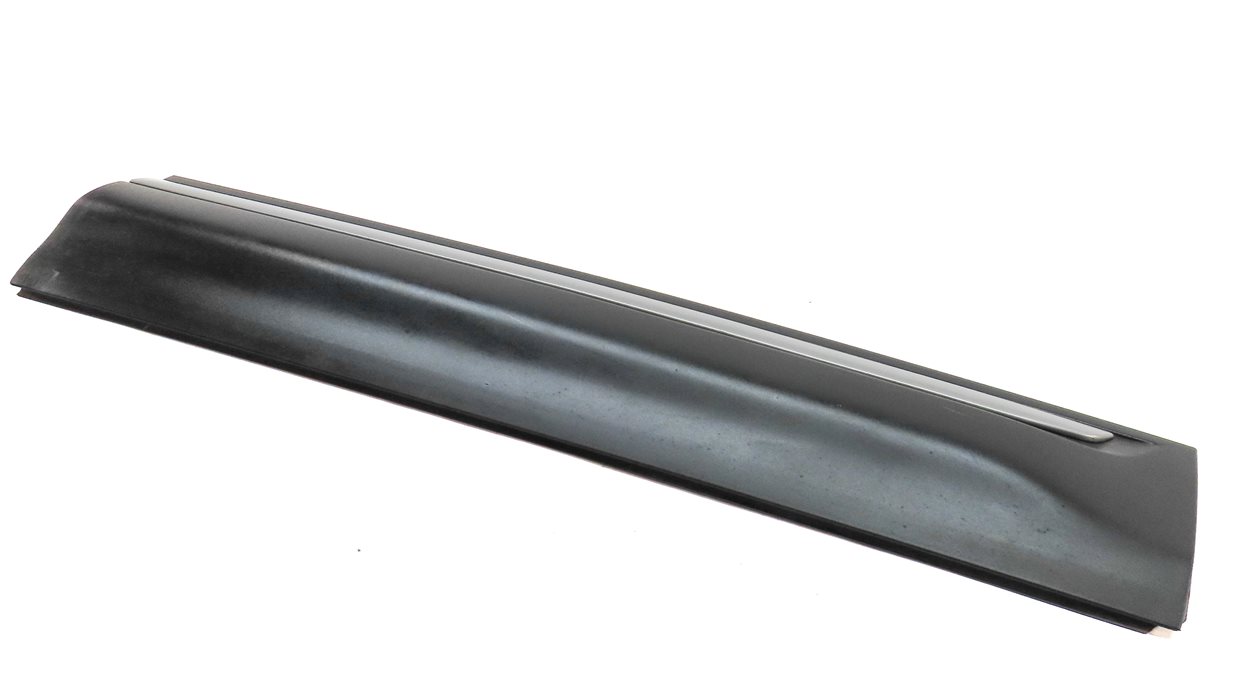 12-19 RANGE ROVER EVOQUE L538 FRONT RIGHT PASSENGER EXTERIOR LOWER DOOR TRIM