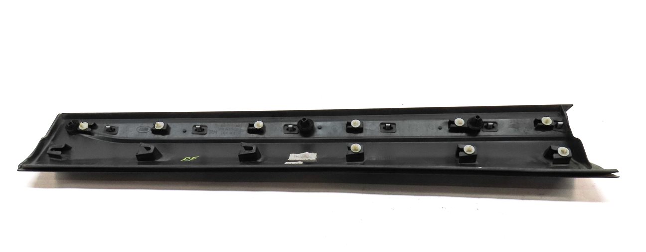 Thumbnail 5: 12-19 RANGE ROVER EVOQUE L538 FRONT RIGHT PASSENGER EXTERIOR LOWER DOOR TRIM