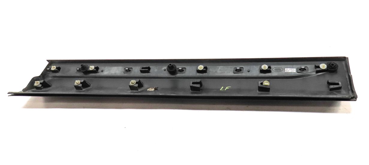 Thumbnail 6: 12-19 RANGE ROVER EVOQUE L538 FRONT LEFT DRIVER EXTERIOR LOWER DOOR TRIM