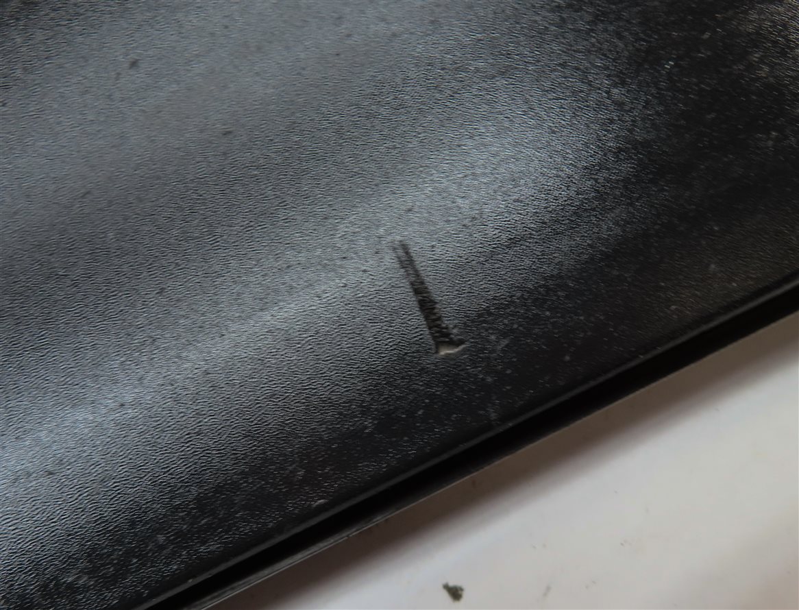 Thumbnail 8: 12-19 RANGE ROVER EVOQUE L538 FRONT LEFT DRIVER EXTERIOR LOWER DOOR TRIM
