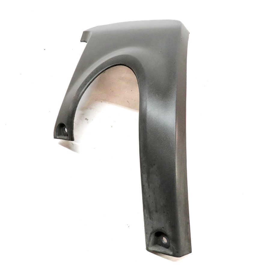 Thumbnail 4: 2013 RANGE ROVER EVOQUE (L538) REAR RIGHT PASSENGER BUMPER EXHAUST TIP TRIM
