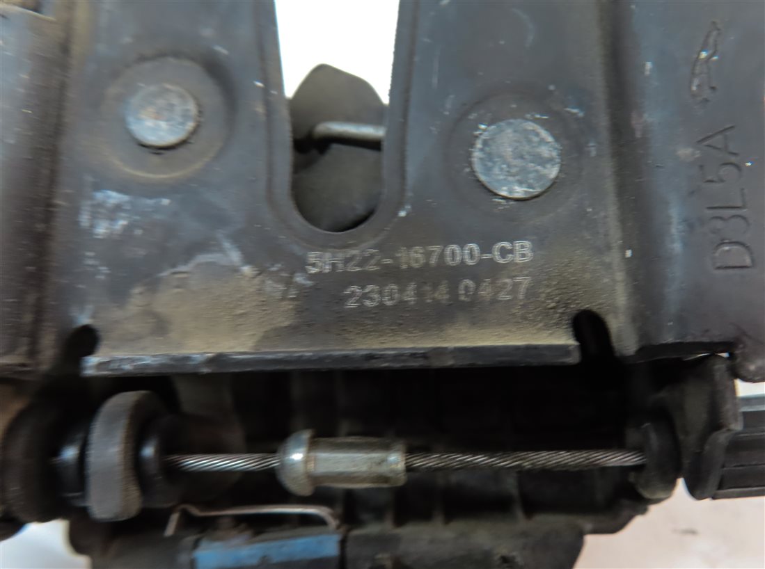 Thumbnail 10: 2014 RANGE ROVER EVOQUE (L538) FRONT LEFT & RIGHT LOWER HOOD LOCK LATCH SET-2