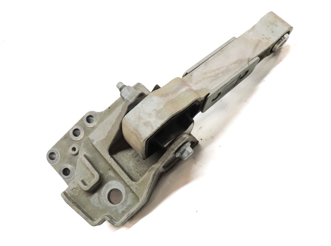 Thumbnail 3: 2014 RANGE ROVER EVOQUE (L538) 2.0L ENGINE LOWER RIGHT MOTOR MOUNT BRACKET