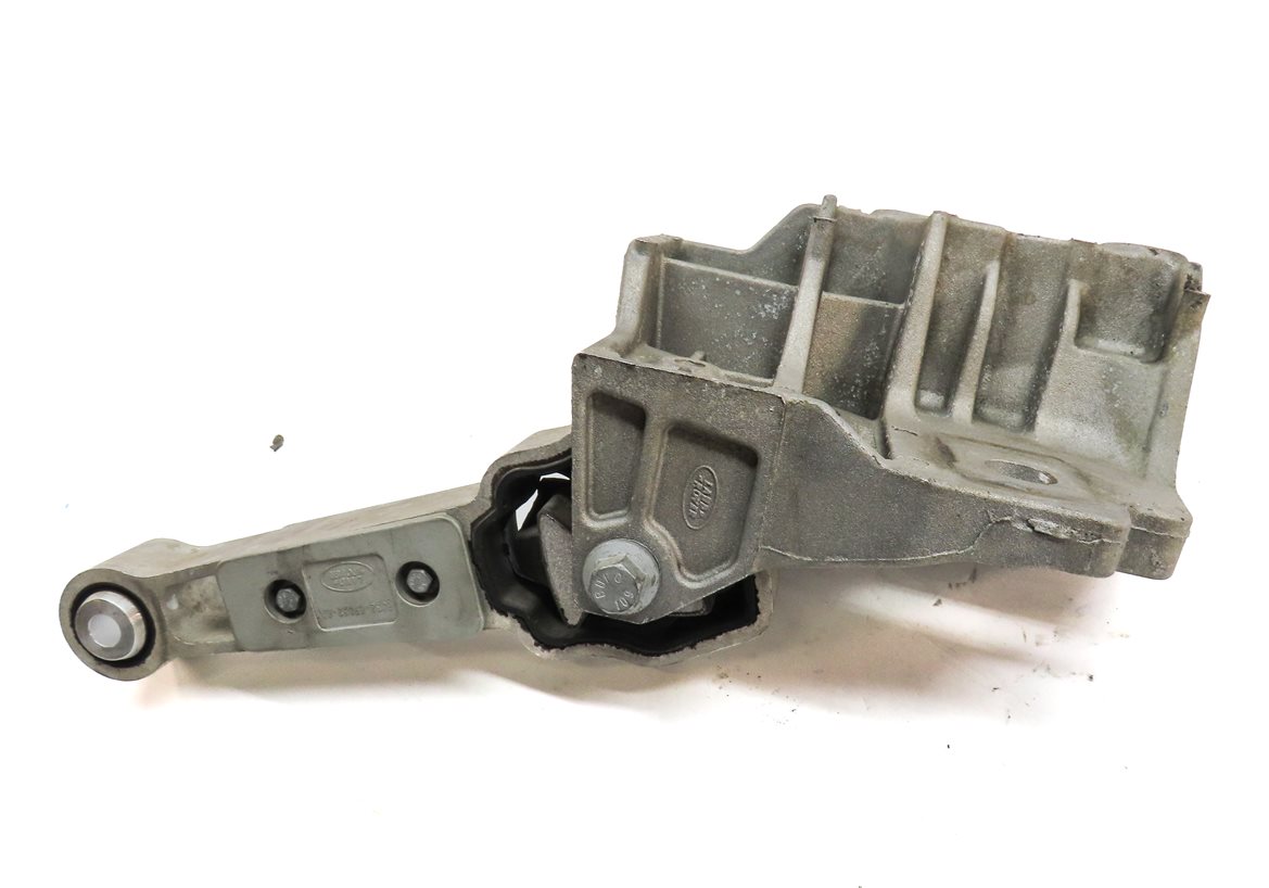 Thumbnail 6: 2014 RANGE ROVER EVOQUE (L538) 2.0L ENGINE LOWER RIGHT MOTOR MOUNT BRACKET
