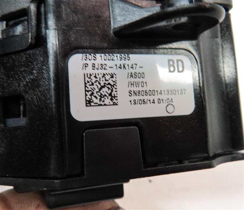 Thumbnail 6: 2014 RANGE ROVER EVOQUE (L538) HILL DESCENT ECO TRACTION CONTROL SWITCH BUTTON