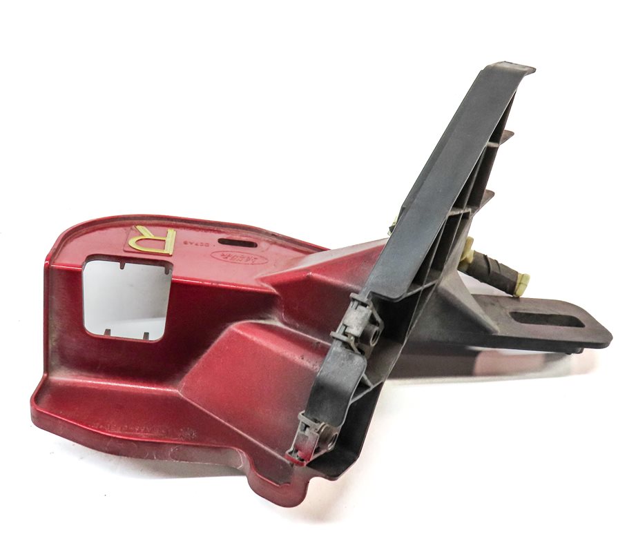 Thumbnail 5: 2014 RANGE ROVER EVOQUE (L538) FRONT RIGHT FENDER MOUNT MOUNTING BRACKET