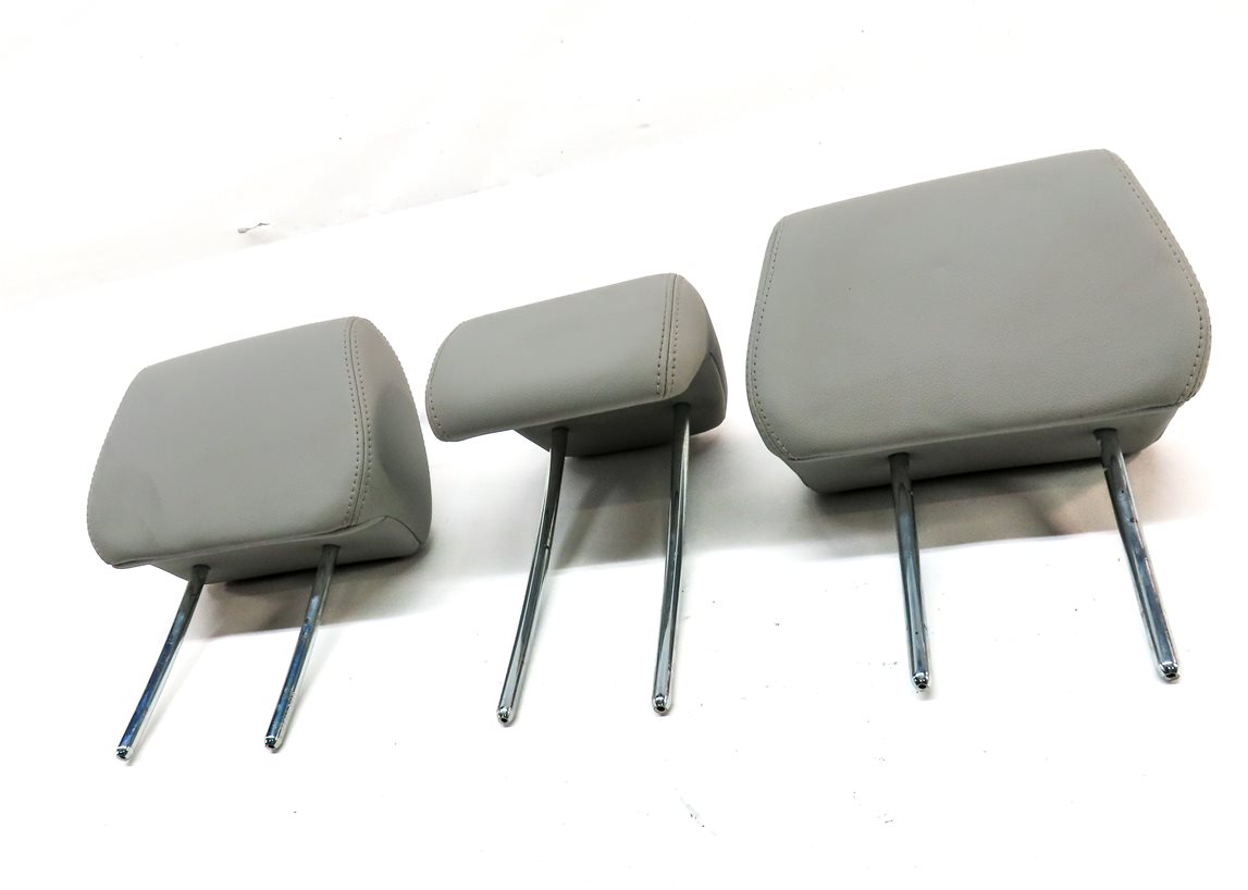 Thumbnail 2: 12-15 EVOQUE (L538) REAR SEAT LEFT CENTER RIGHT LEATHER HEADREST SET-3 (Cirrus)