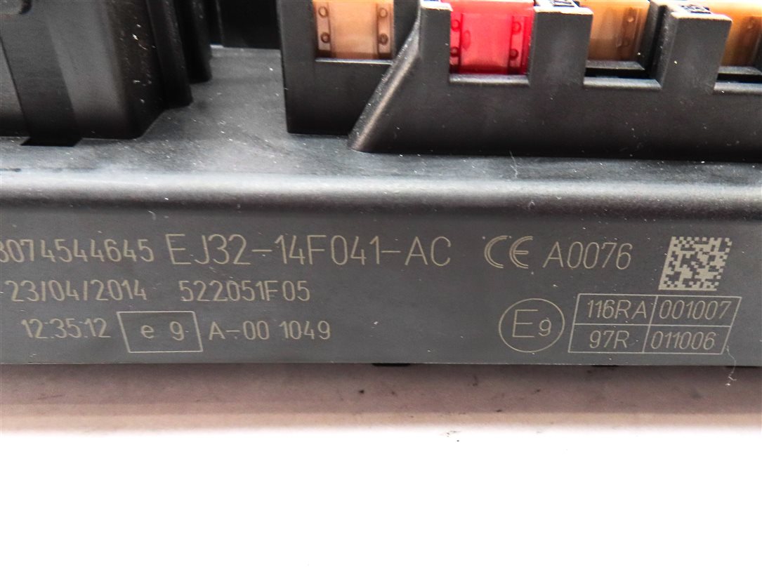 Thumbnail 14: 2014-2015 RANGE ROVER EVOQUE (L538) 2.0L TURBO ENGINE IMMOBILIZER MODULE KEY SET