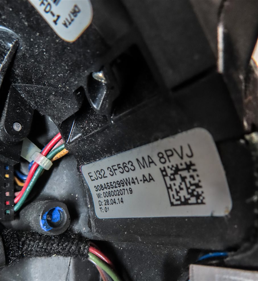 Thumbnail 6: 12-19 RANGE ROVER EVOQUE (L538) DRIVER HEATED SPORT STEERING w/ SWITCH BUTTONS