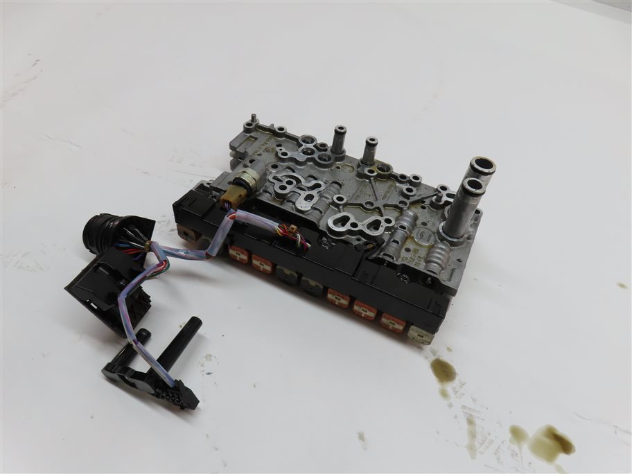 2014-2017 RANGE ROVER EVOQUE DISCOVERY SPORT (L538 L550) TRANSMISSION VALVE BODY