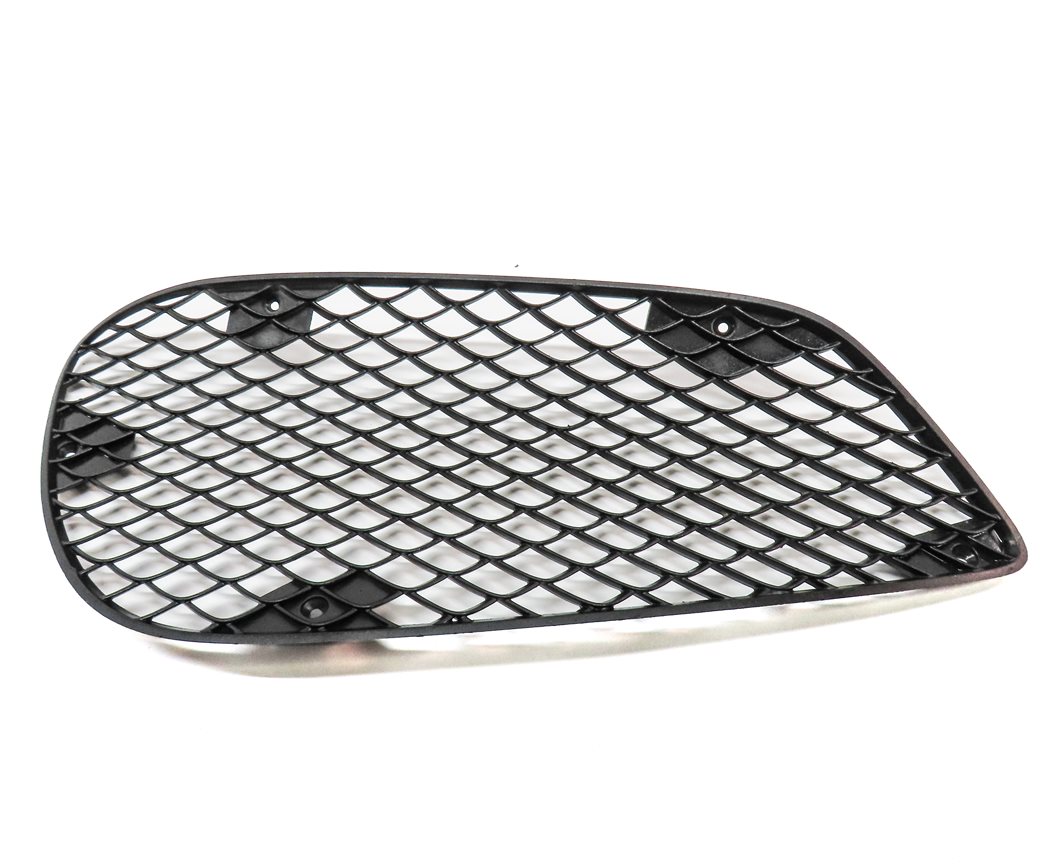 Thumbnail 2: 14-16 MERCEDES E-CLASS (W212) SEDAN FRONT LEFT DRIVER LOWER BUMPER GRILLE TRIM